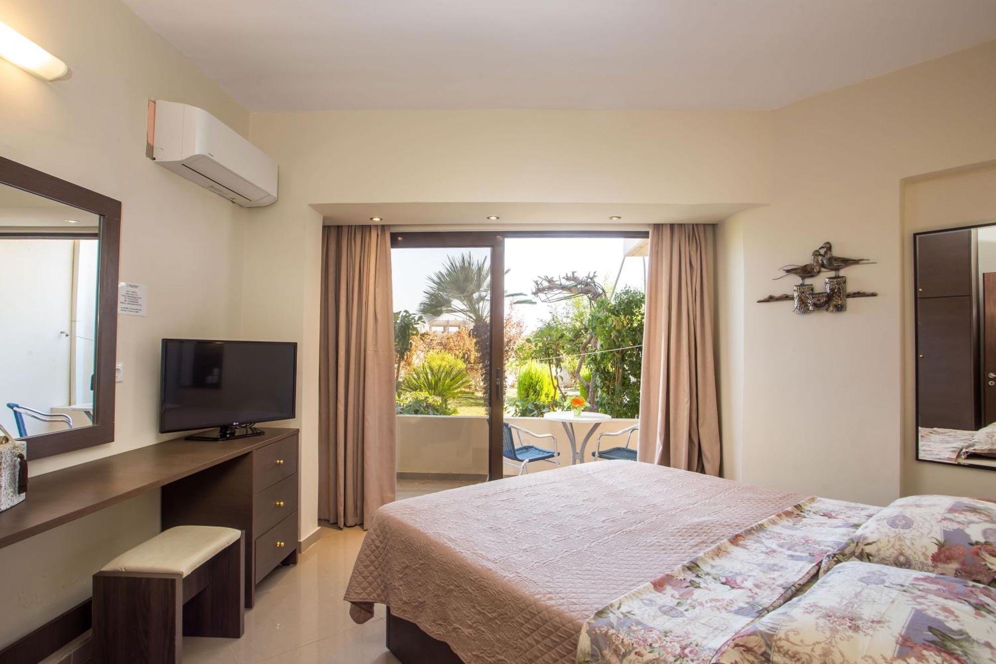 Casa Lyristis Apartment Faliraki Bagian luar foto